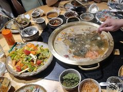 -顶顶汤火牛排火锅·经典铜锅涮肉