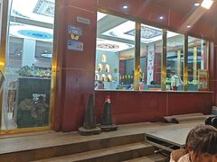 -壹阁胡羊焖饼(特色小吃街店)
