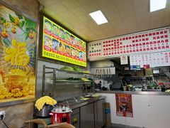 -曹宝林砂锅麻辣烫(星光路店)