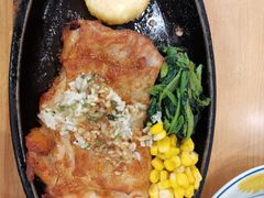 黑胡椒酱浇烧鸡排-萨莉亚意式餐厅(南京环亚凯瑟琳广场店)