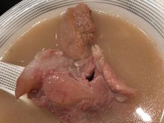 排骨莲藕汤-亢龙太子酒轩(东湖店)