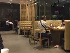 大堂-吕氏疙瘩汤·新鲁菜(潍坊银座店)