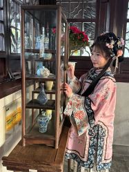-一揽芳华汉服旗袍体验馆(拙政园店)