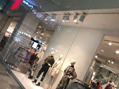 -H&M(鹏欣水游城店)
