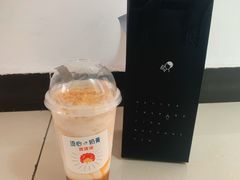 -喜茶(北京华贸购物中心店)