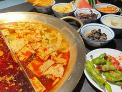 -九鼎轩脆毛肚火锅(南京东路店)