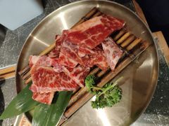 -草家酱蟹炭火烤肉店(珲春南路一店)