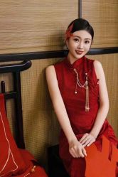 -莫小姐婚纱