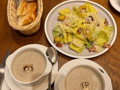 凯撒色拉-Entrecôte 法国牛扒馆(保利·时光里店)