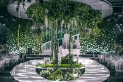 -汕尾陆丰婚庆婚礼司仪主持洪立策划公司(东海店)