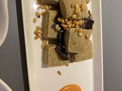 -桂满陇·手作小笼包&江南叫花鸡(中山公园店)