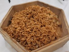 -东豪园林海鲜酒家(南港路辅路店)