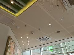 -星巴克(平湖万达广场店)
