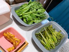豌豆尖-小街猪手(团结湖店)