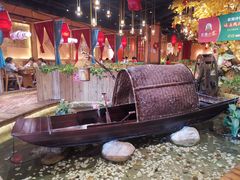 -老滇山寨•云南特色菜•地方菜•民族风情歌舞表演(金碧店)