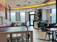 -必胜客(绿地新都会店)