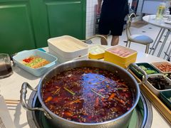 -蛙两只美蛙鱼头火锅(恒茂店)