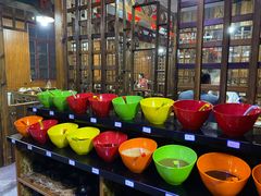 -果松木炭酸菜铜火锅·外婆参鸡汤