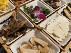 -大理董·董家小厨野生菌火锅(古城旗舰店)