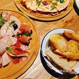 红酒🍷，美女，感受惬意的法式浪漫～