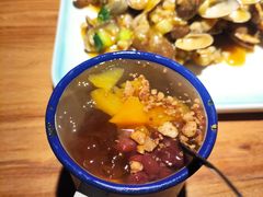 -先启半步颠小酒馆(常熟万达广场店)