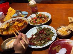 -辣不二地道川菜(汉水路店)