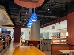 大堂-The Habit Burger Grill 哈比特汉堡(复兴soho店)