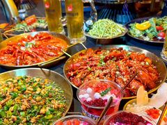 -何师烧烤Pro ·江湖川菜·小龙虾·精酿(太古里旗舰店)