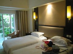 我们的迷你标准间-三亚亚龙湾凯莱仙人掌度假酒店