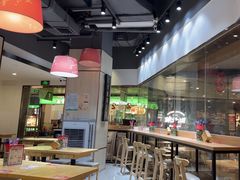 -魔都三兄弟酸辣粉·蘸卤炸串(虹桥万科店)
