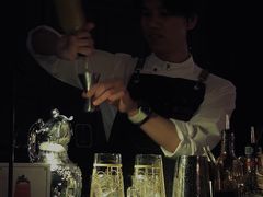 -LONG BAR 廊吧(外滩华尔道夫酒店)