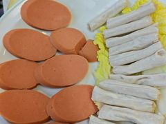 -懒猫鱼·稻田蛙·芋儿鸡火锅(成都东站店)