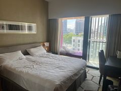 -珠海拱北口岸希尔顿欢朋酒店