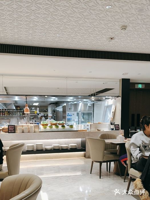 晶丽香榭自助餐(南京大饭店)图片