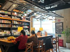 -西西弗书店&矢量咖啡(凯德晶萃广场店)