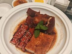 -香港狮子山下·明星粤菜餐厅(北苑店)