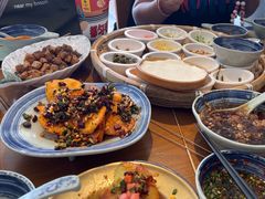 -包整·丝娃娃(一览甲秀楼风景店)