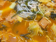 -周彦辰重庆火锅米线·冒菜(万达总店)