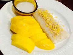 -Dang restaurant (patong phuket)