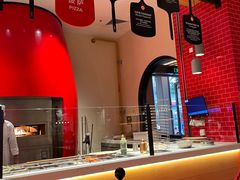 -城市大道红炉披萨烘焙坊