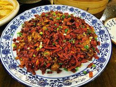 -黄桷树曹家私房菜(江与城店)