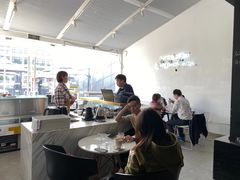 -UNI UNI(环亚凯瑟琳店)