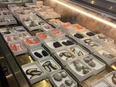 -来龍儿鲜切牛肉自助老火锅