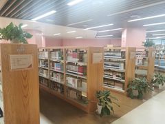 -厦门市图书馆(集美新城馆区)