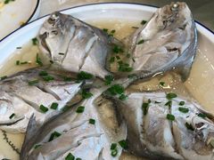 -天桥饭店·特色海鲜(金山嘴渔村店)
