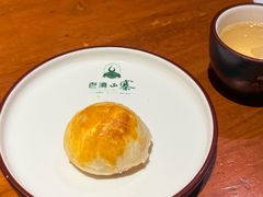 云南现烤鲜花饼-老滇山寨•云南特色菜•地方菜•民族风情歌舞表演(金碧店)