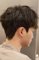 -IU潮牌·SALON