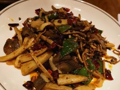 -十三式重庆江湖菜(金茂览秀城店)