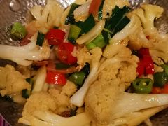 -香巴拉云南餐厅(华莱坞店)