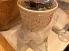 冰可乐-麦当劳(上海虹桥站30B检票口楼上)